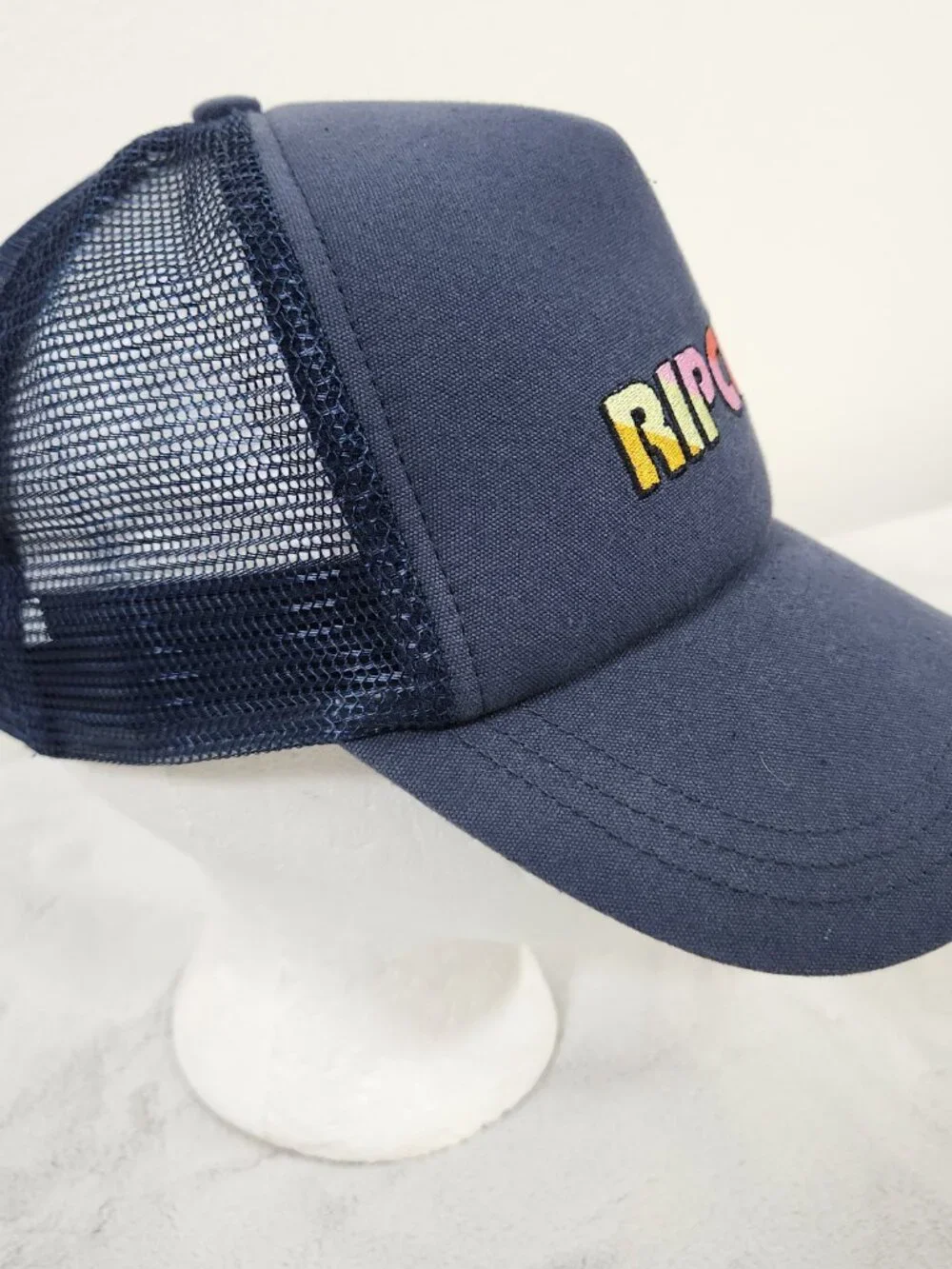 Rip Curl Hat Snapback Navy Blue Gray Mesh Adjustable Logo Rainbow Colors Trucker